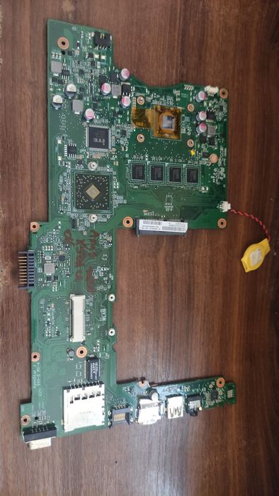 Placa de baza Asus X501U X401U - Amd E2-1800 1,7Ghz / 4Gb Ram