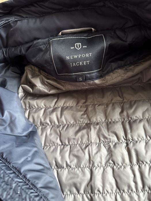 Оригинално мъжко черно яке NEWPORT  !