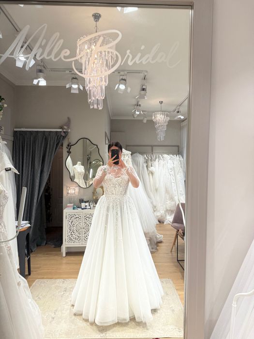 Сватбена рокля..