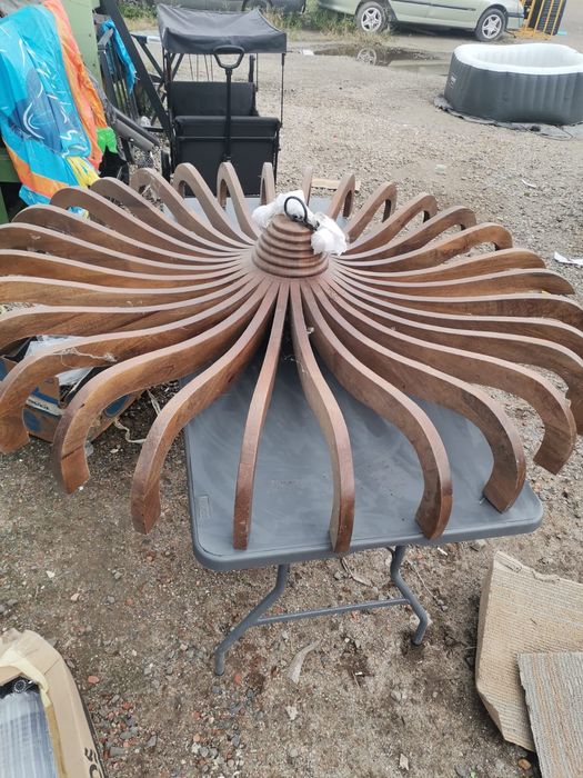 Candelabru din lemn diametru 189 cm