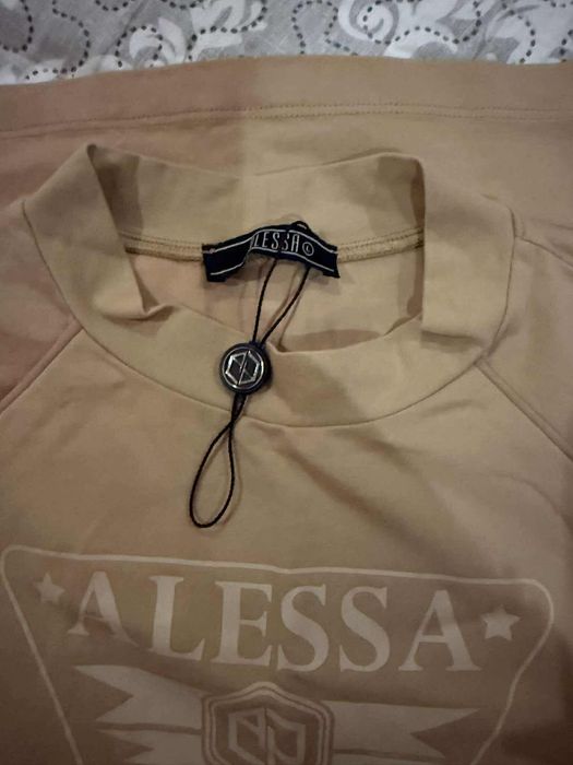 Блуза на Alessa,размер L