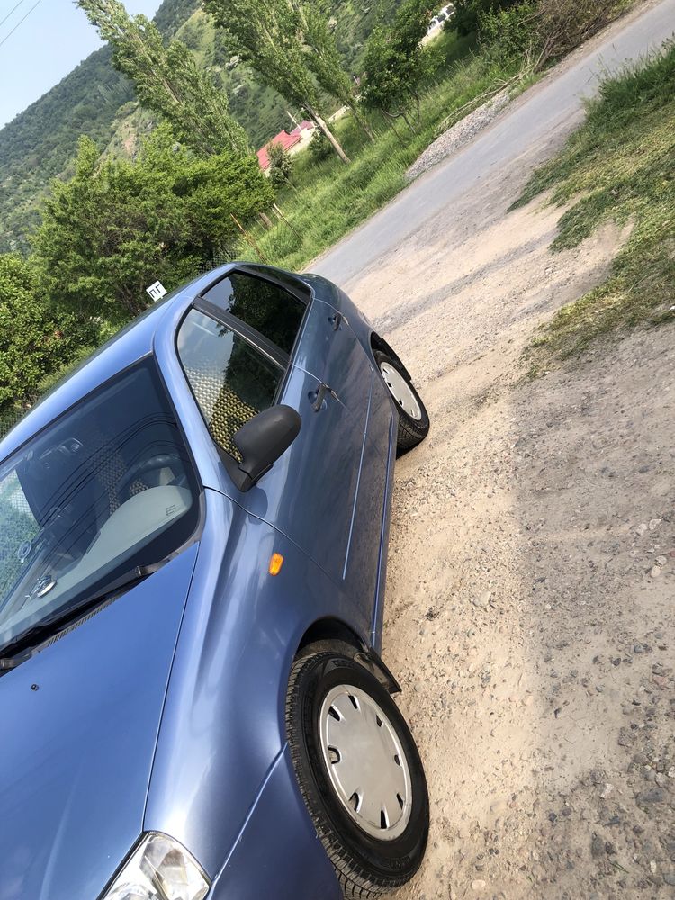 Lada Kalina 1 perlamutrovogaluboy