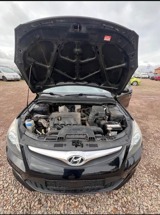 Hyundai i30  1.4 Benzina
