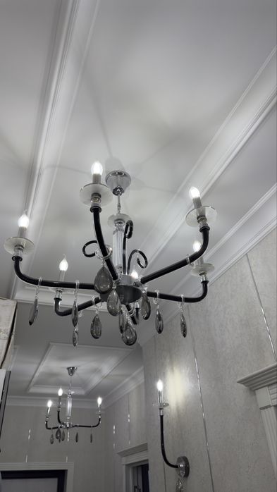 Продам люстру 6 рожковую