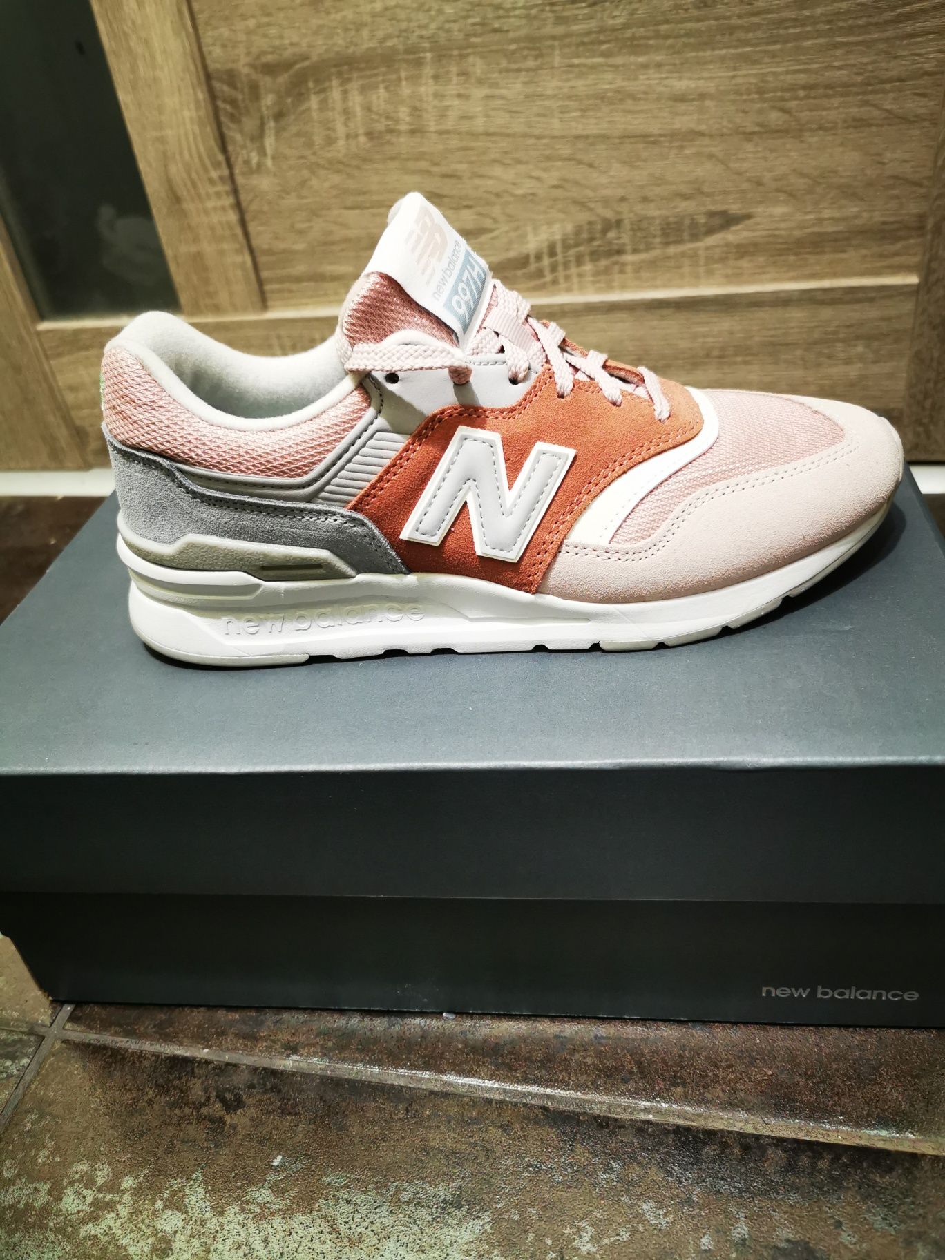 Маратонки New Balance