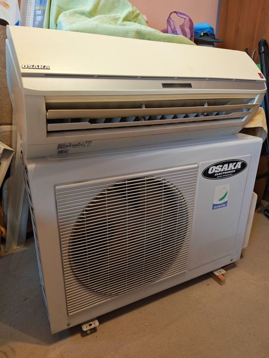 Osaka Electronics Invertor ch-18 650лв