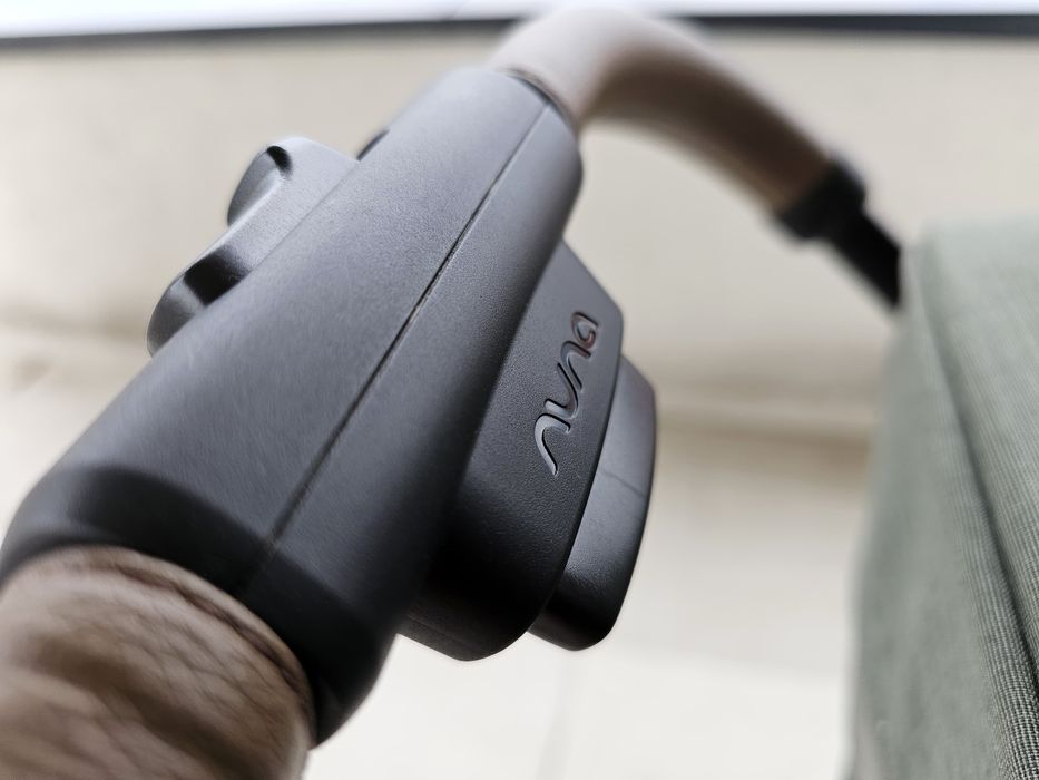 Nuna TRVL Pin - Carucior ultra compact