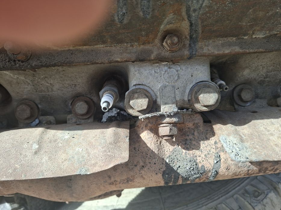 Зилга Урал 375 мотор ва запчастлар сотилади