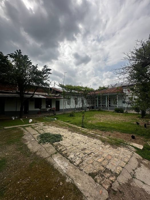 Uchtepa tumanida 4sotox uchastka sotiladi