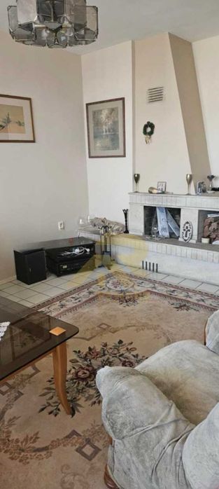 Продава се Тристаен апартамент в София, Банишора - 80 кв.м за 2988 €/кв.м - Снимка #1