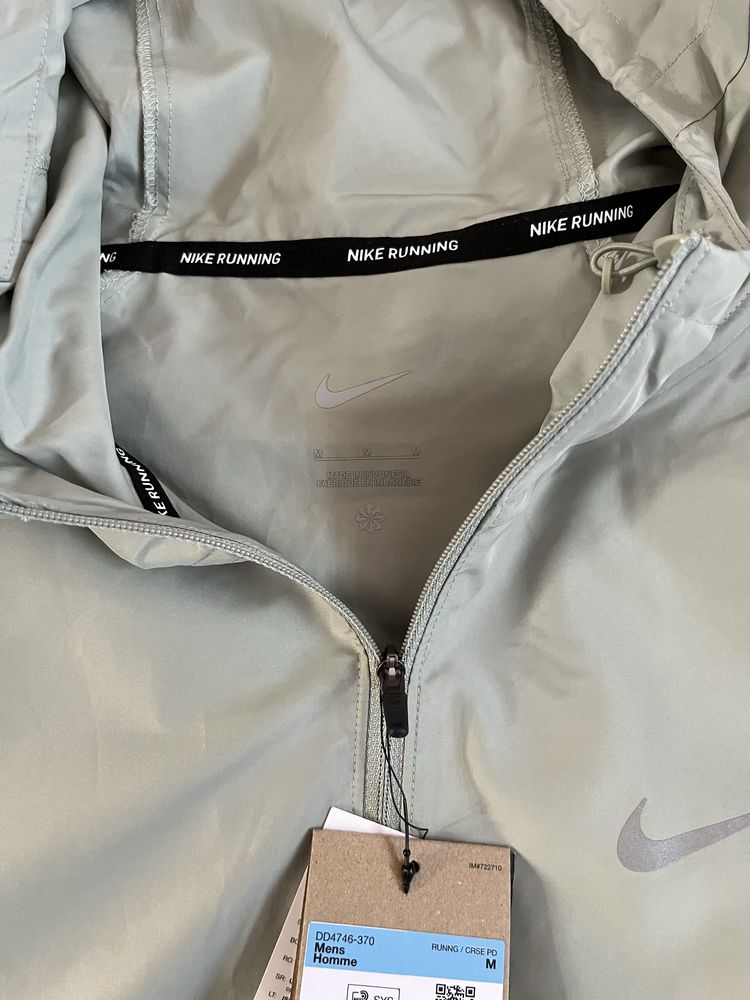 Jacketa/Foita Nike Running Reflective M (nou/eticheta)