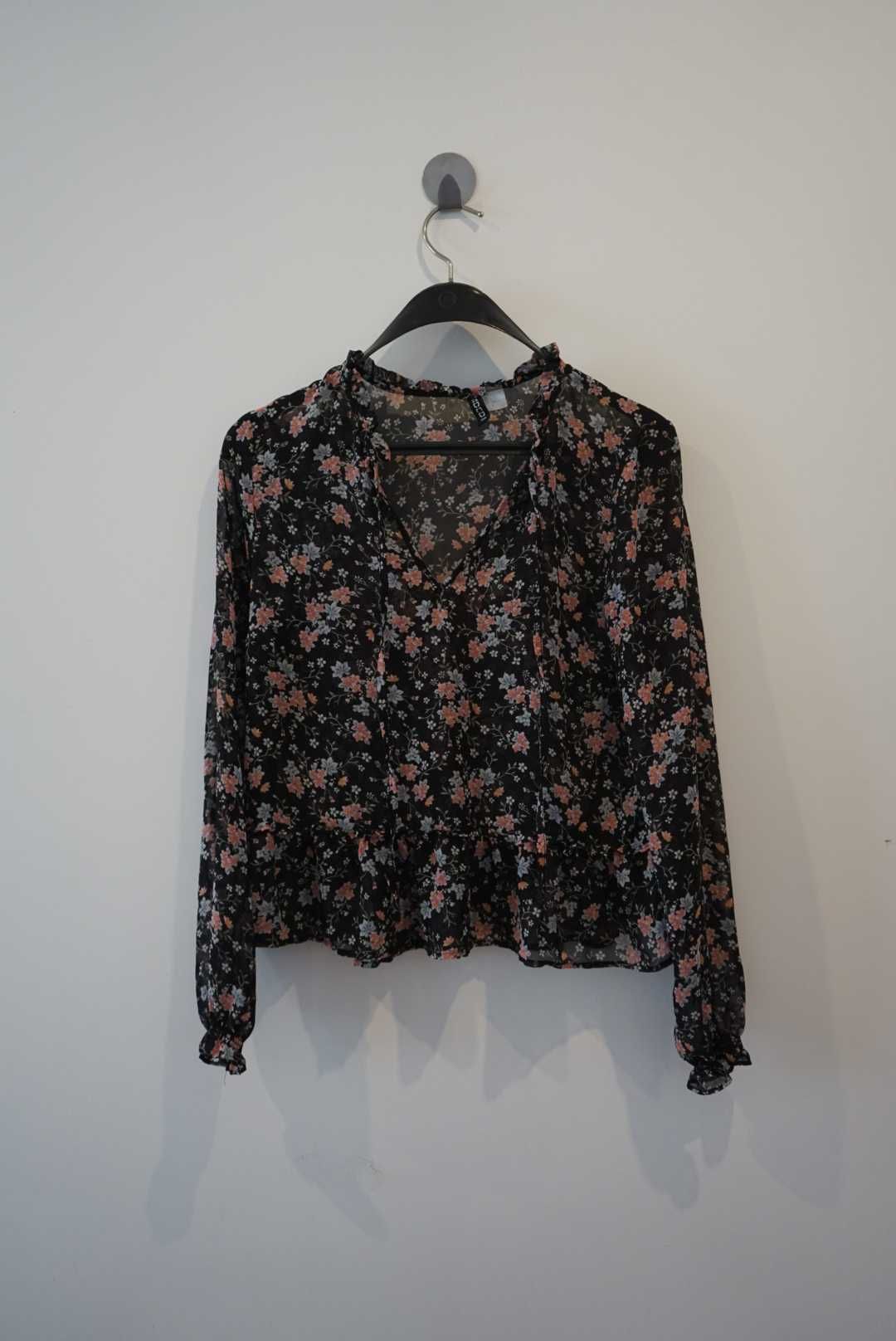 Флорална блуза - S (EUR 36)