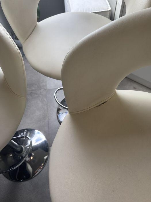 Кожени Бар столове