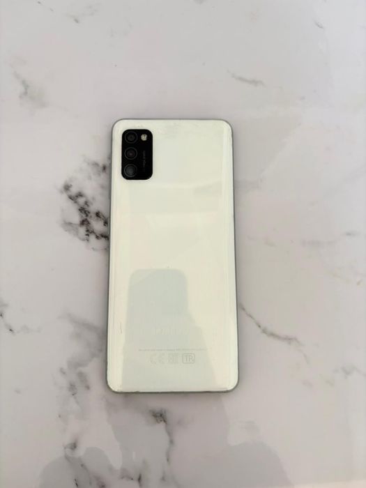 Samsung A41 сатылады