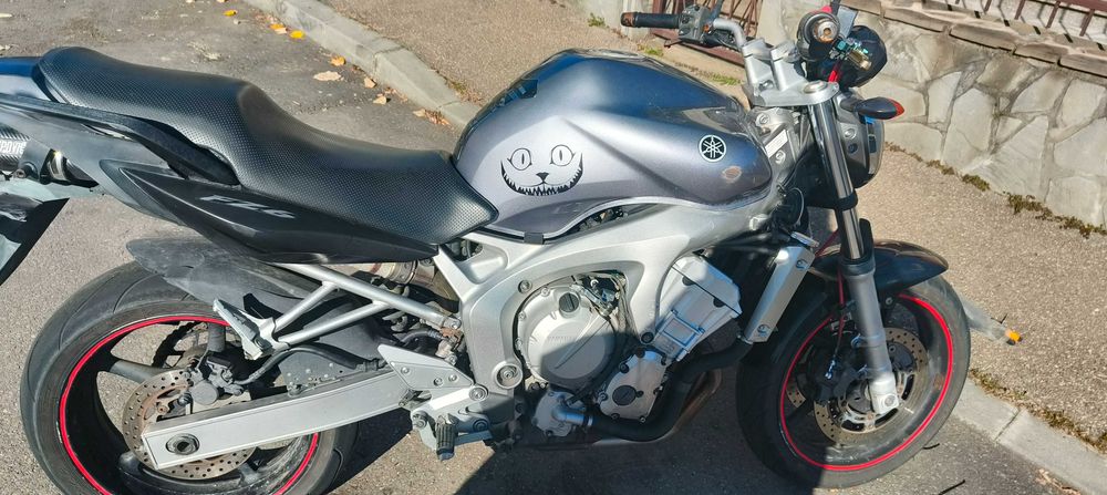 Vând Yamaha FZ6N