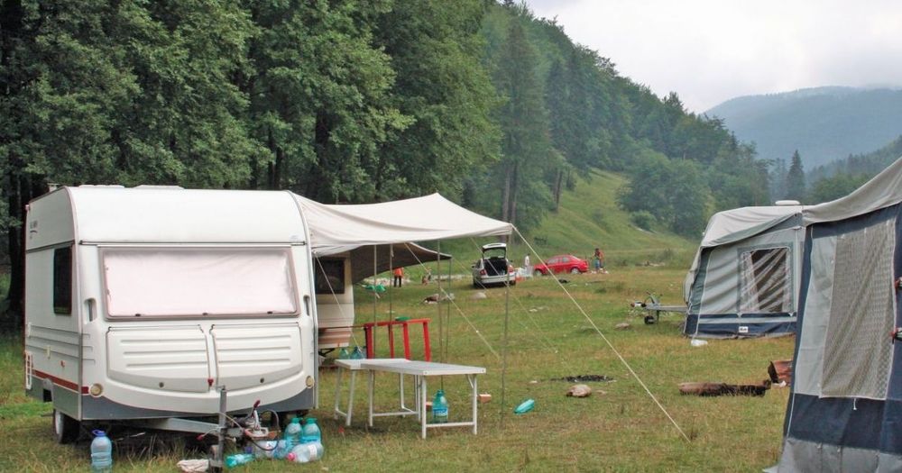 Vand 500 mp teren intravilan construibil langa Buc 5900 euro