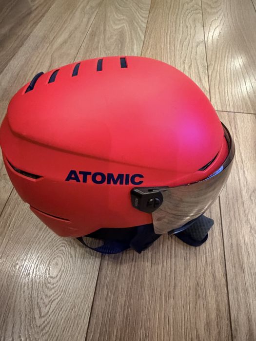Ски каска Atomic