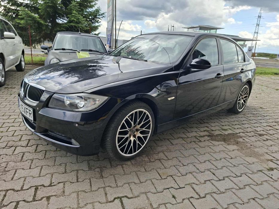 De vanzare bmw 320 anul 2007