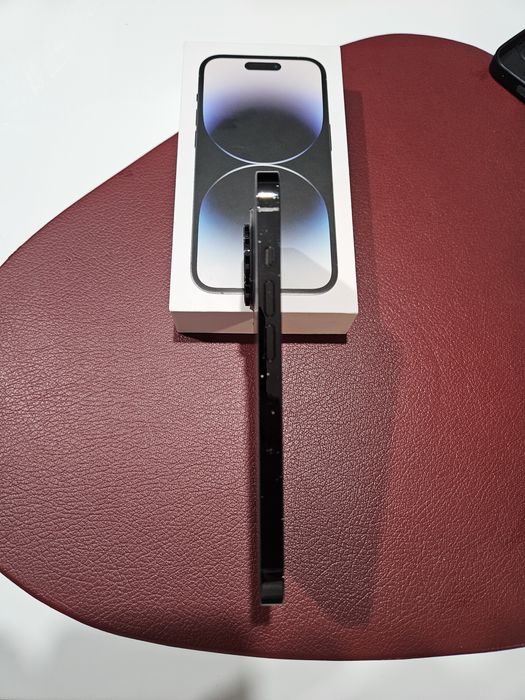 Vând Iphone 14 pro 256 gb