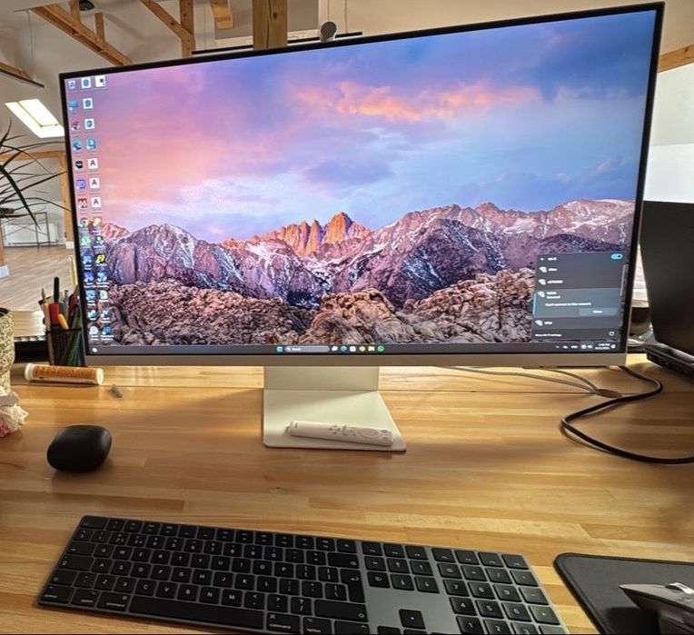 Monitor Smart LED Samsung M8, 32" , 4K GARANTIE