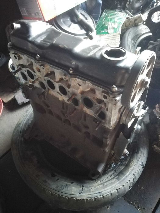 Двигатель ауди -audi   фольксваген 1,8