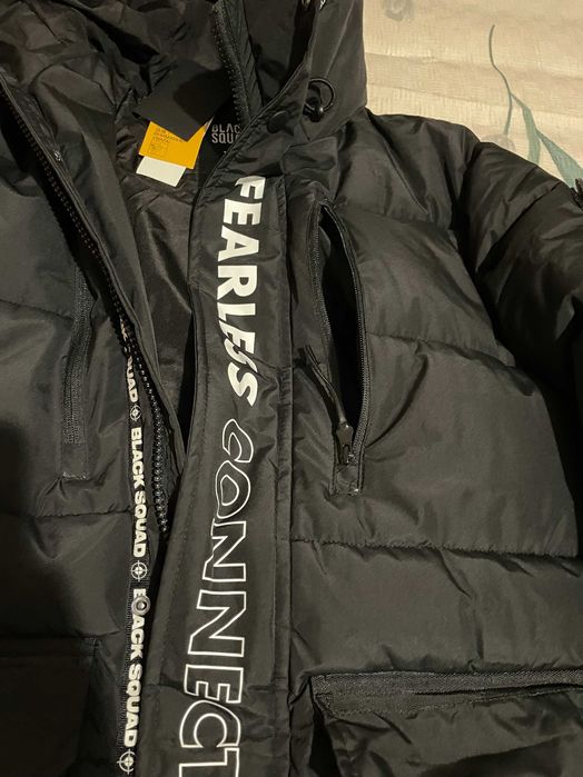 Parka geaca jacheta neagra noua cu eticheta slim groasa iarna