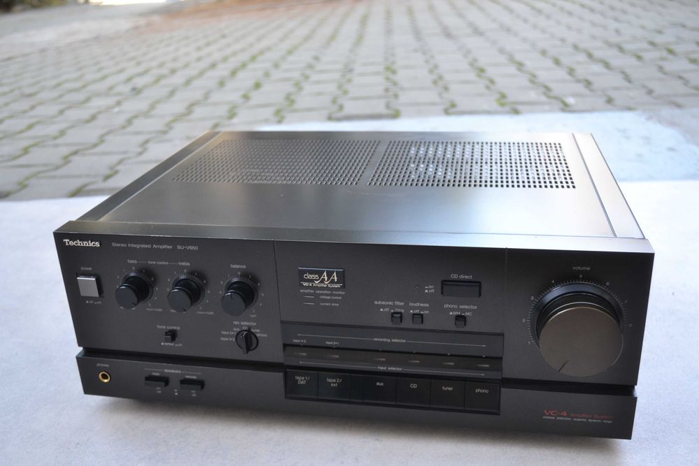 Amplificator Technics SU V 650