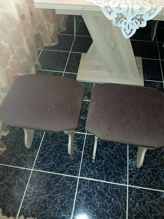 Coltar cu masa si 2 tamburelele