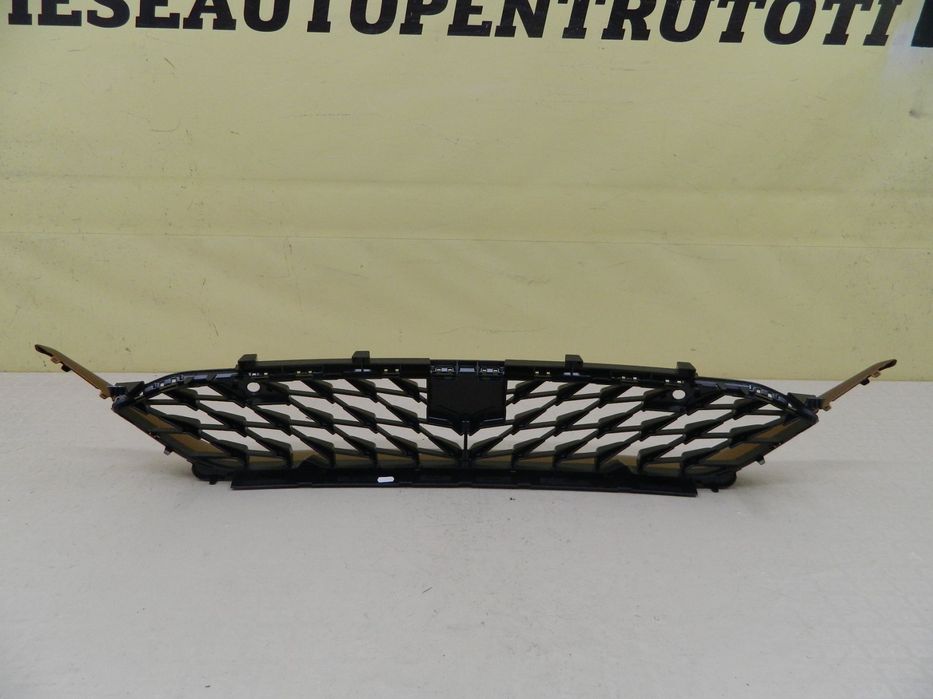 Grila bara fata centrala Seat Cupra Born, 2020, 2021, 2022, 2023, cod origine 10E853677C.