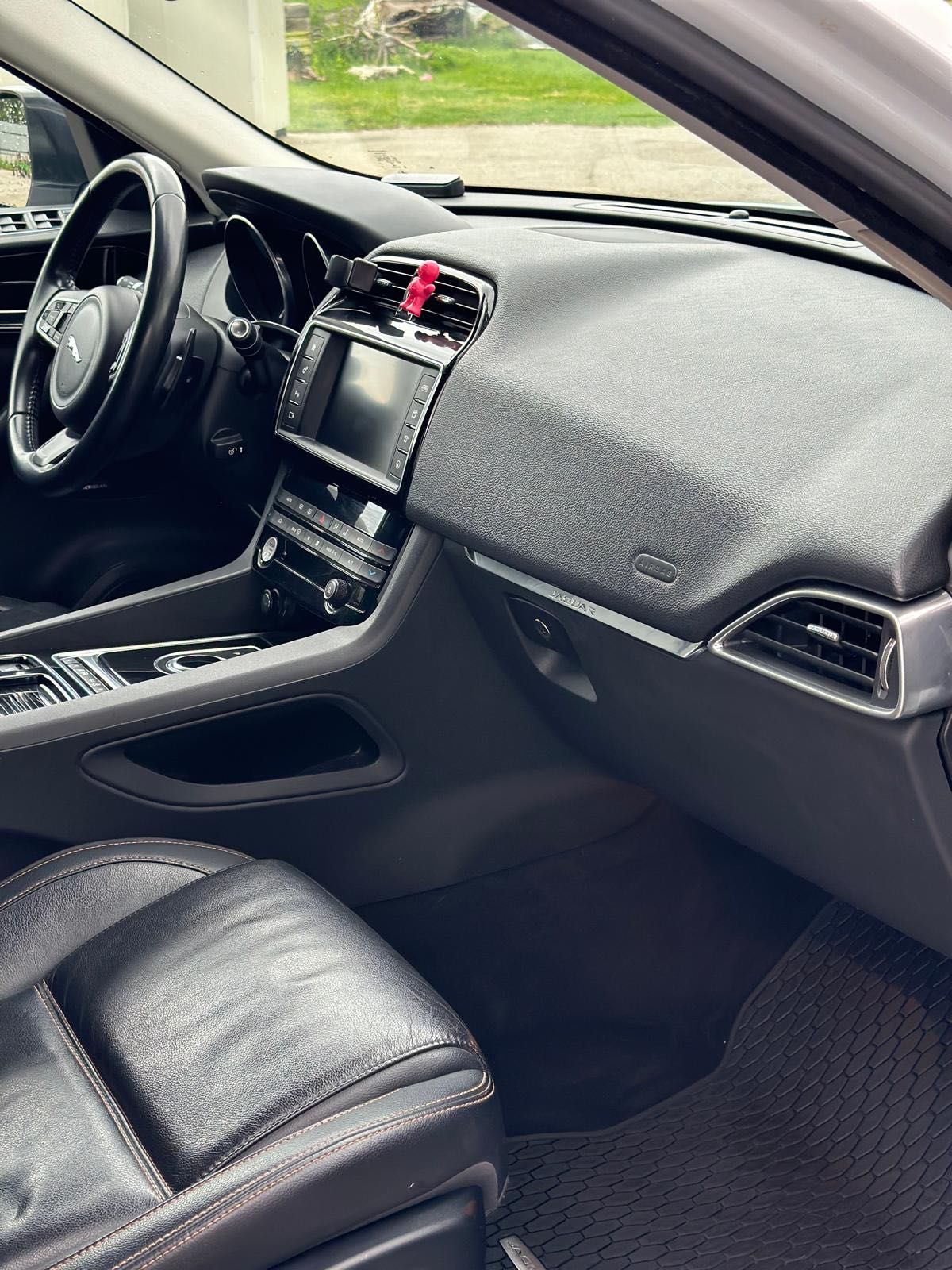 Jaguar F-PACE 20D 4x4 FULL LED Service Recent