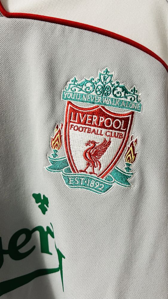 Bluza Adidas  Liverpool F.C. ( nu Nike, nu Puma, nu Reebok)