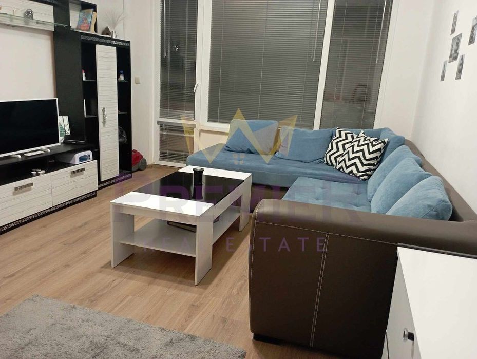 Дава се под наем Двустаен апартамент в Варна, Владислав Варненчик - 45 кв.м за 306 € - Снимка #1