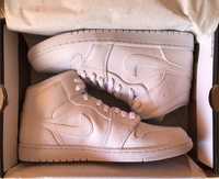 НОВИ Nike Air Jordan 1 Mid Triple White ОРИГИНАЛ мъжки маратонки 45,5