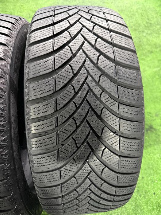 Anvelope Iarna 235/50/18 Semperit