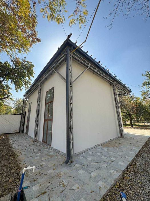 ~Офис с участком на Астрономии в Мирзо-Улугбекском районе!