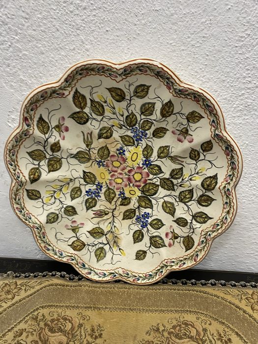 Старо италианско пано за стена от порцелан