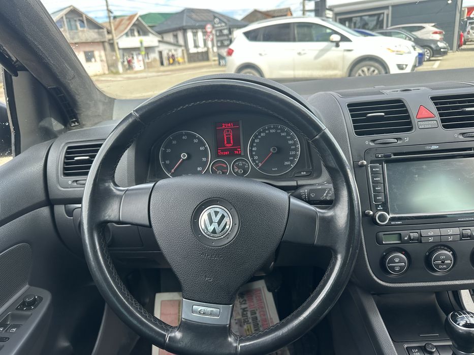 Volkswagen Golf 5 GT