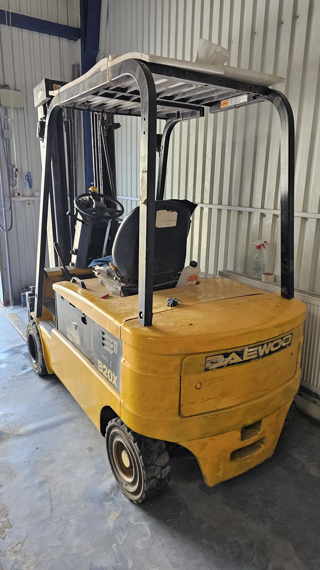 Stivuitor Electrostivuitor stivuitor electric 2 tone Daewoo doosan