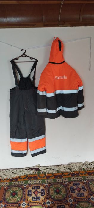 Киш фаслининг иссик кийимларимиз келди