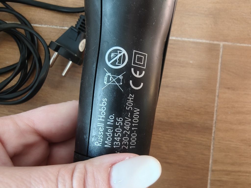 Perie profesionala electrică - multiple accesorii si doua perii cadou