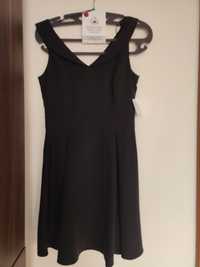 Малка черна рокля Dika - размер М