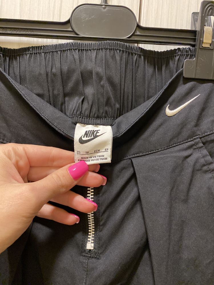 Горнище и долнище на Nike