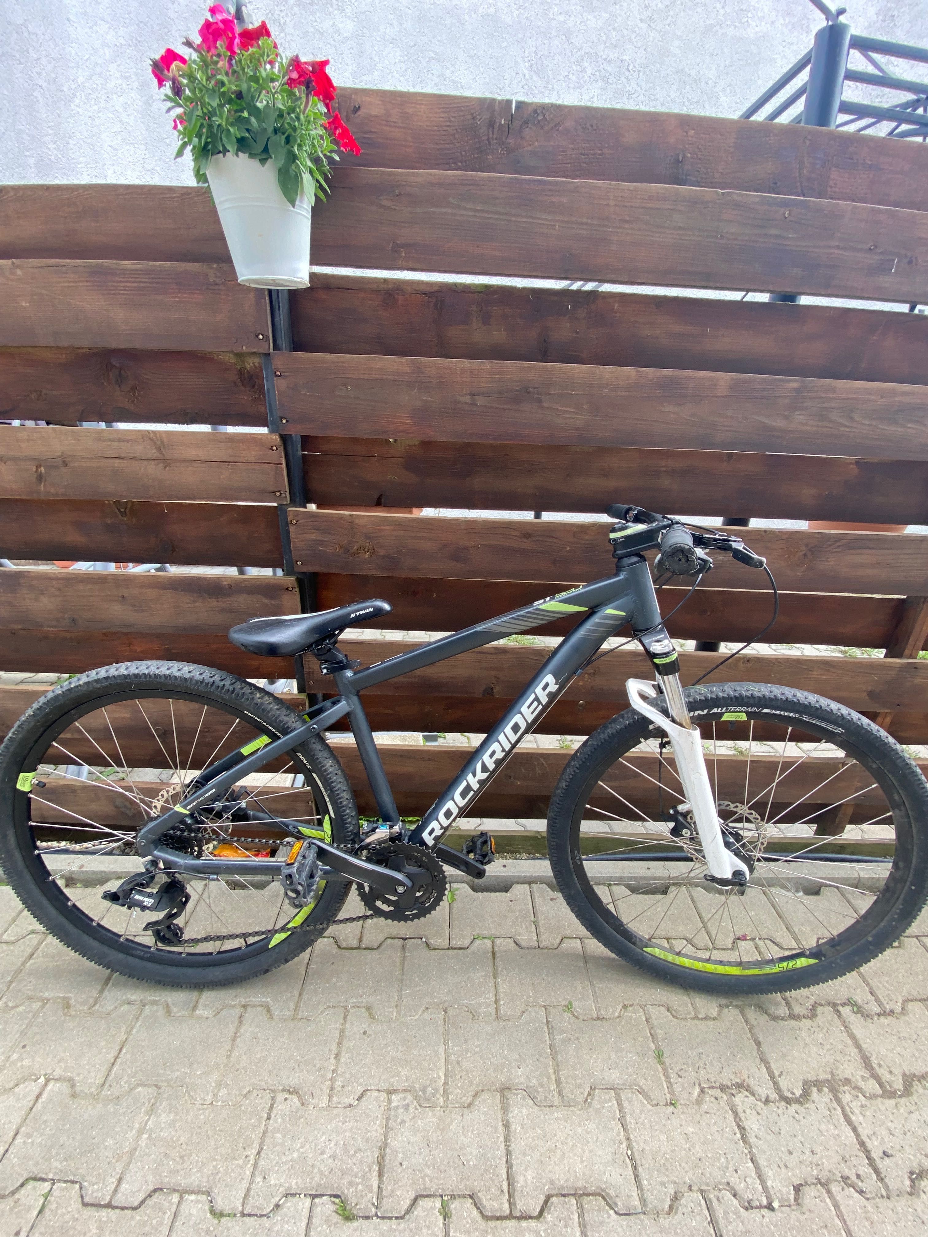 VÂND URGENT bicicleta rockrider st 520