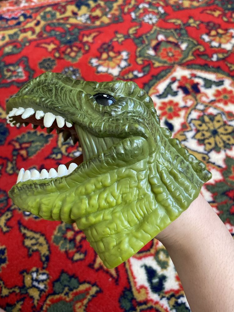 Рука динозавр