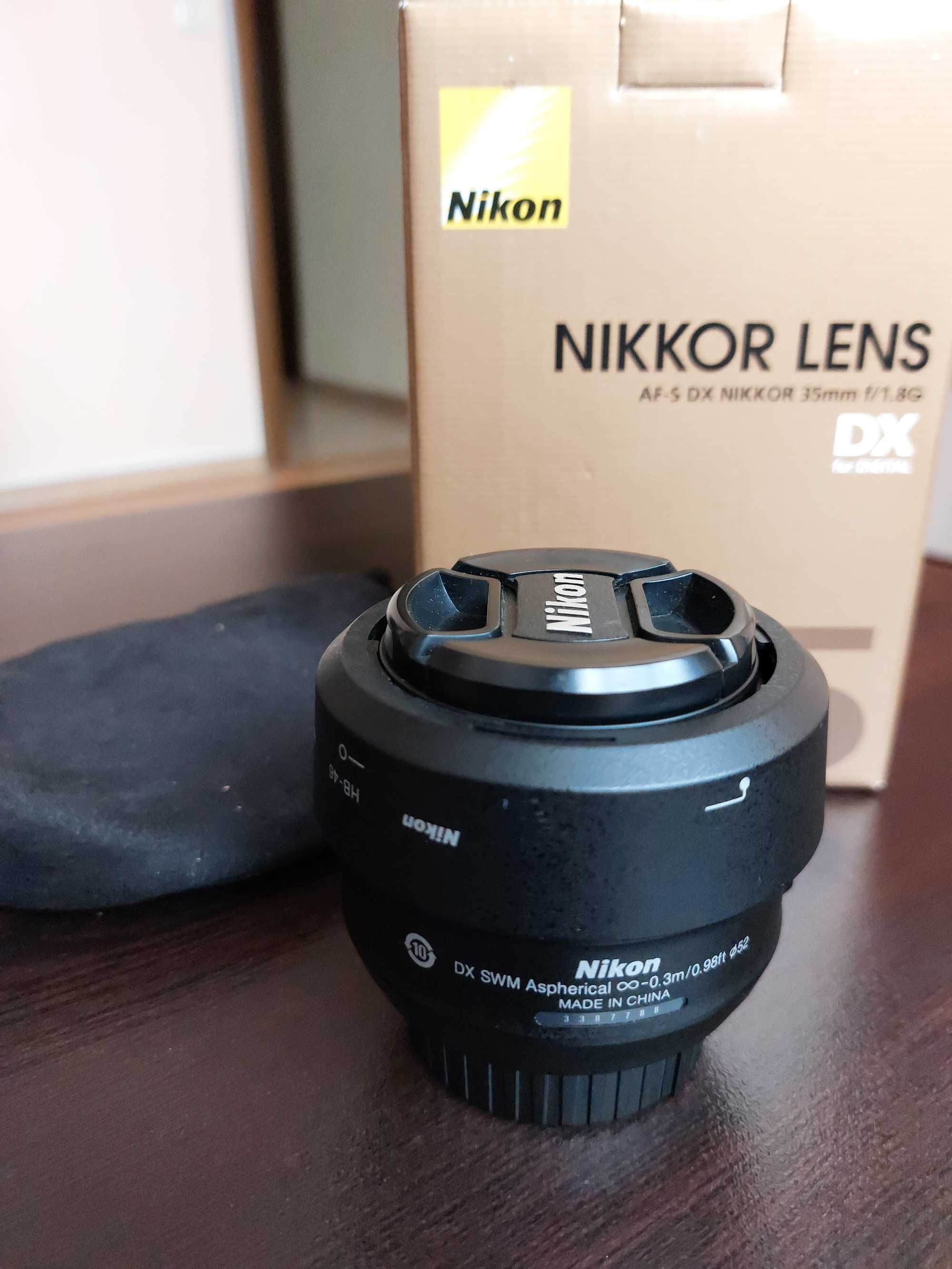 Фотоапарат Nikon D5000 с два обектива