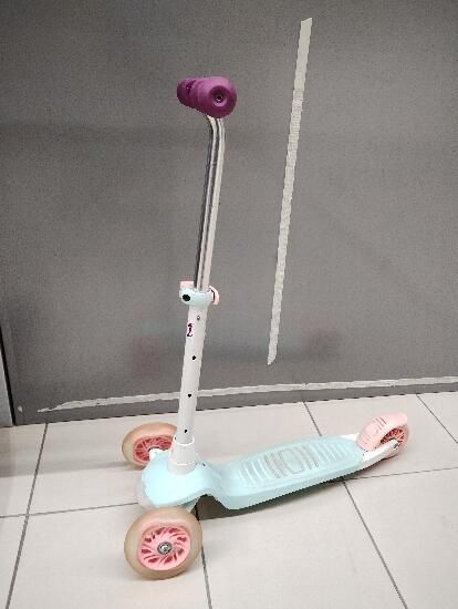 Trotinetă B1 500 alb-verde - produs resigilat - (SecondHand) Decathlon