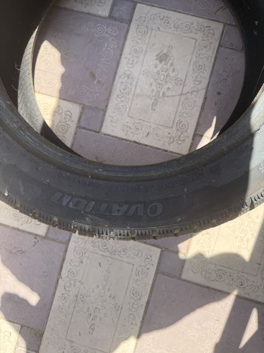 Зимние шины 215/55 R17