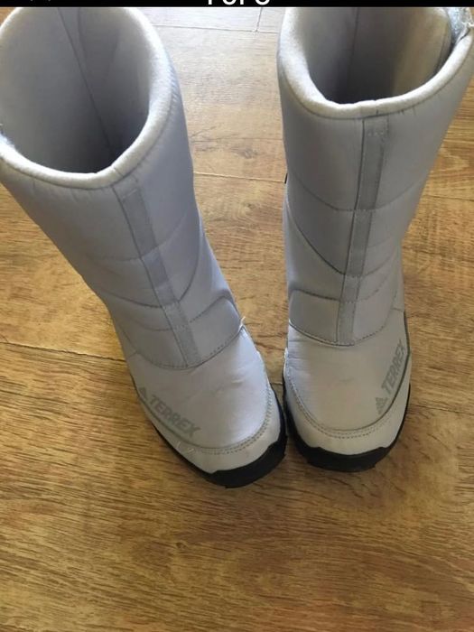 Ботуши адидас терекс