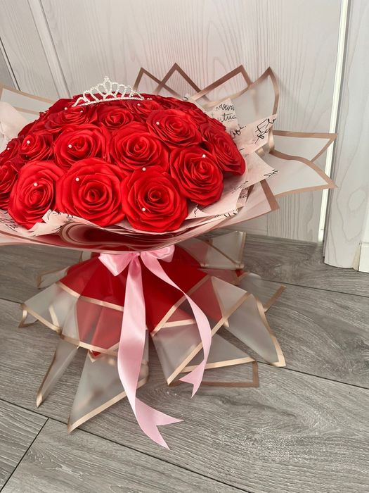 Trandafiri din satin