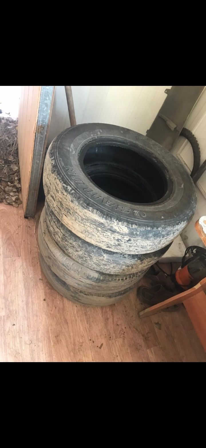 Продам летнюю резину